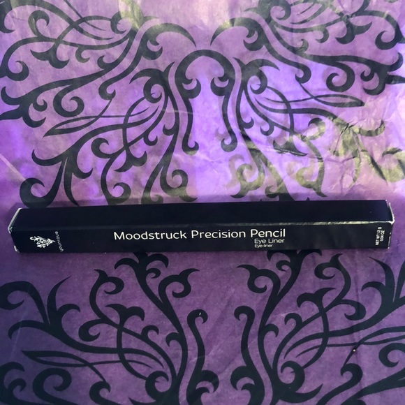 Crayon à Lèvres Younique Moodstruck Precision - Teinte Poised, Neuf Sous Emballage, Contour Précis
